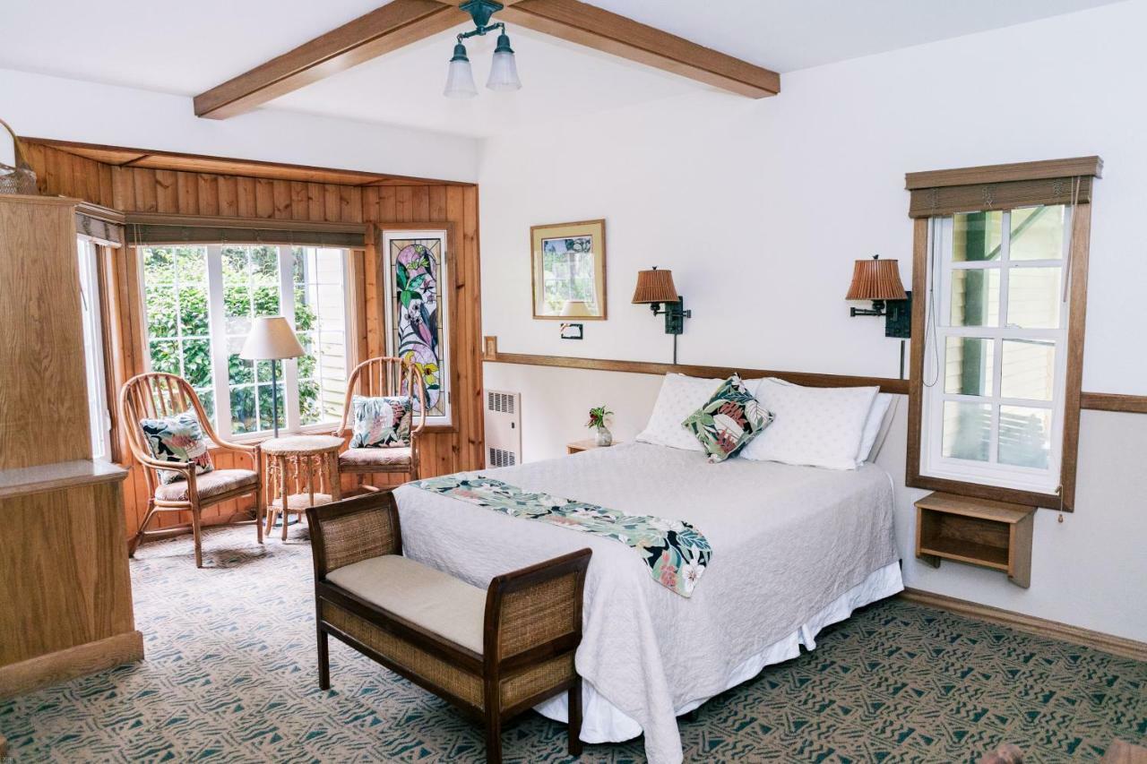 Kilauea Lodge And Restaurant Volcano Dış mekan fotoğraf